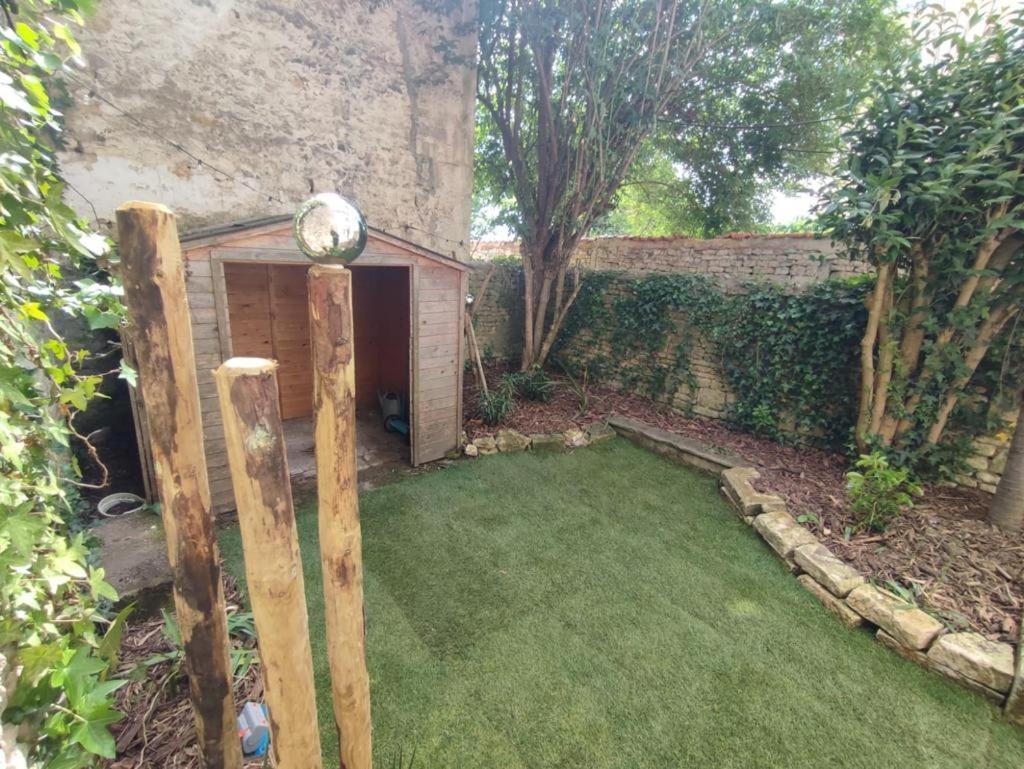 L'Escale Niortaise - Centre-Ville - 10Mn Gare - Wifi - Netflix Esterno foto